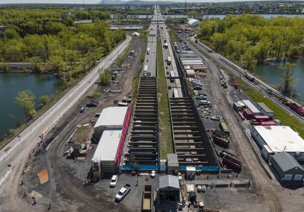 LOUIS-HIPPOLYTE-LA FONTAINE TUNNEL